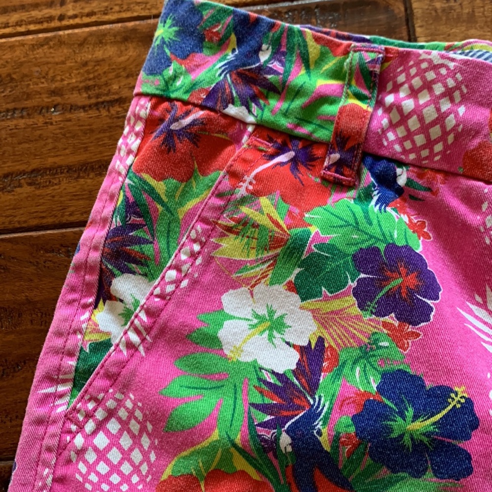 Macbeth Collection - Fun Shorts - Picture 6 of 8